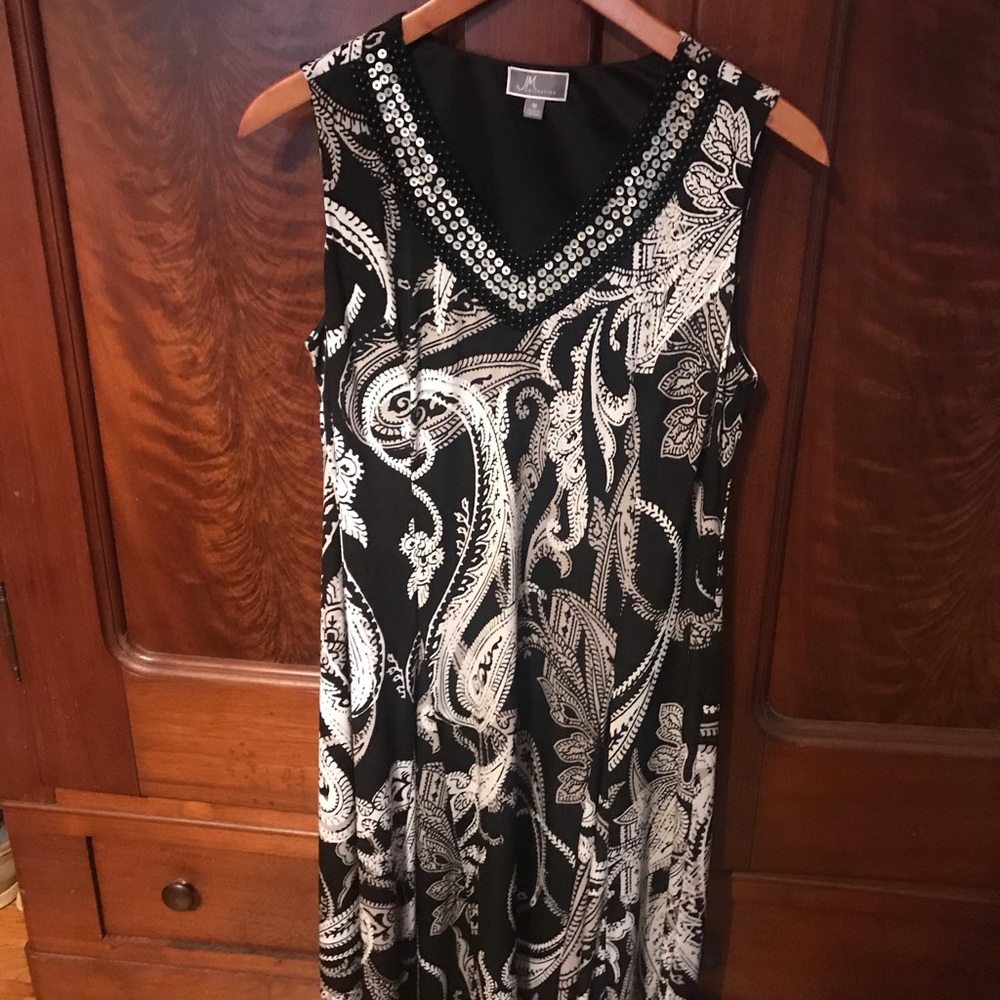 Women’s dress